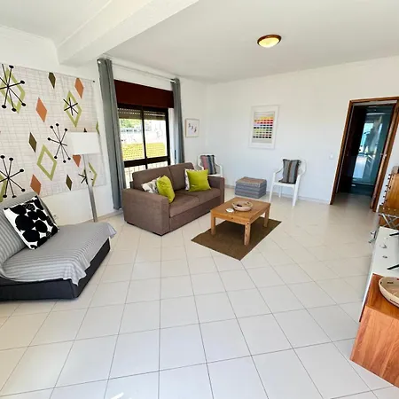 Bougainvillea Vista Apartment